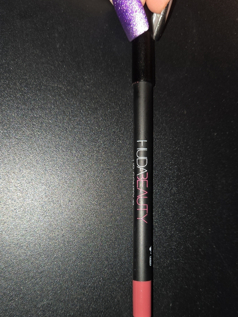 BRAND NEW HUDA BEAUTY Lip Contour Lip Liner - Trophy Wife